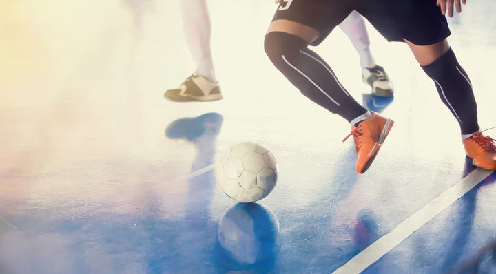 Cara Praktis Memilih Sepatu Futsal Biar Sesuai Harapan - Gatsby