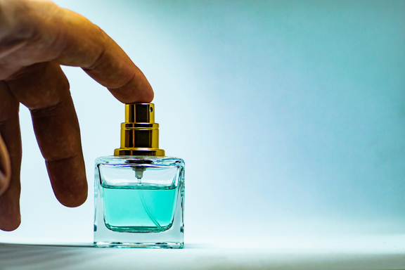 Cara Mudah Menemukan Parfum Terbaik untuk Pria - Gatsby